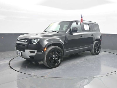 2023 Land Rover Defender SE