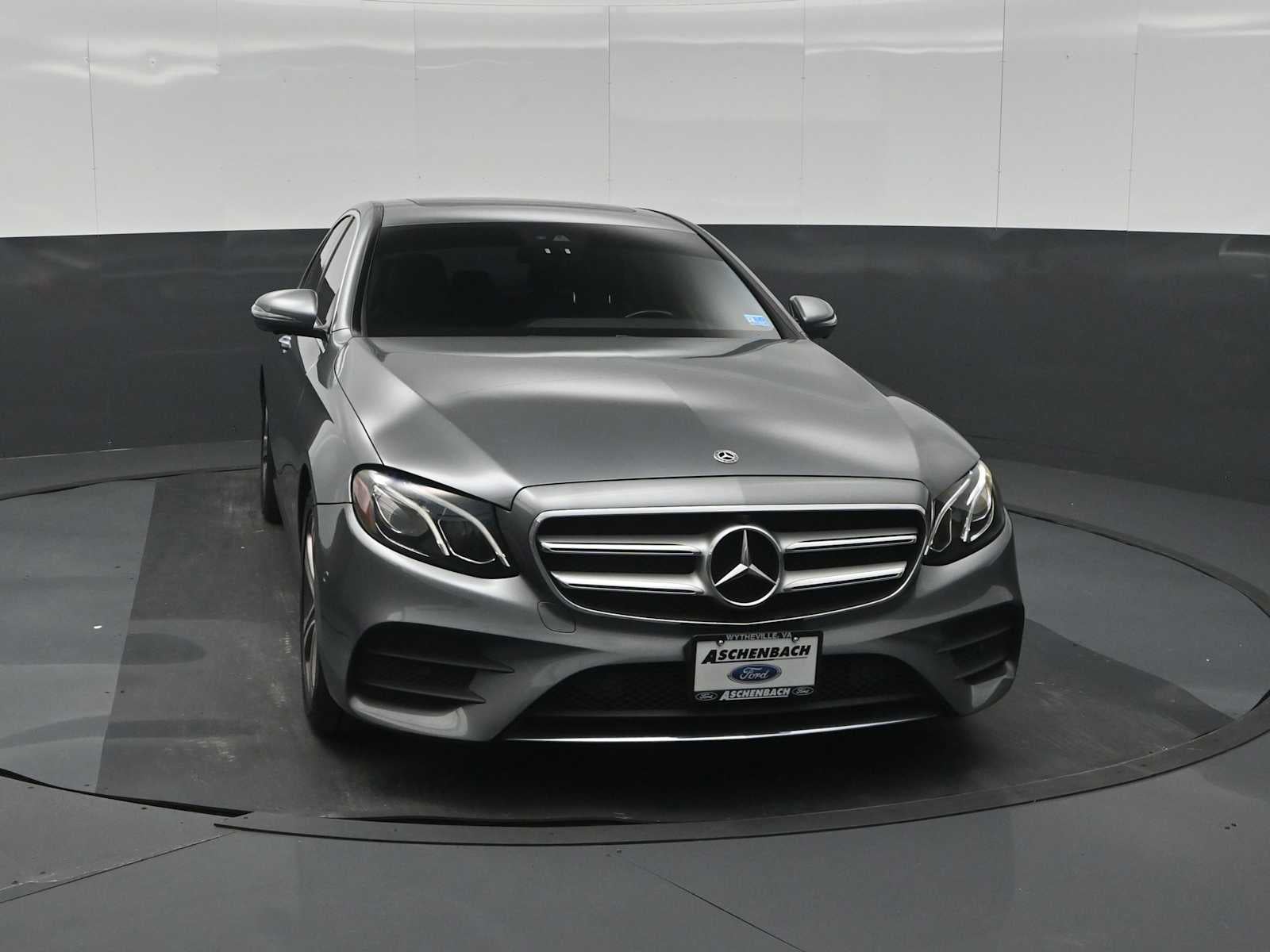 2019 Mercedes-Benz E 300 E 300