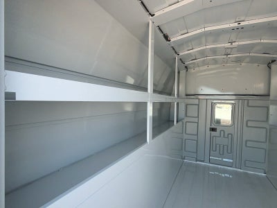 2025 GMC Savana Cutaway 3500 1WT