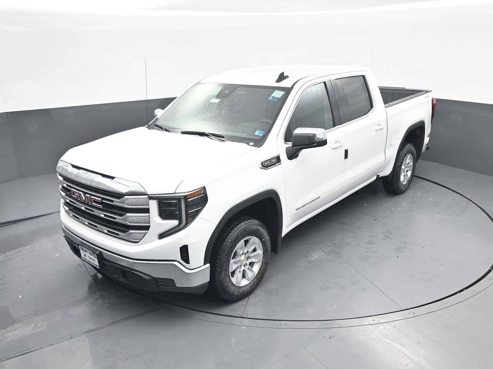 2026 GMC Sierra 1500 SLE - Photo 12
