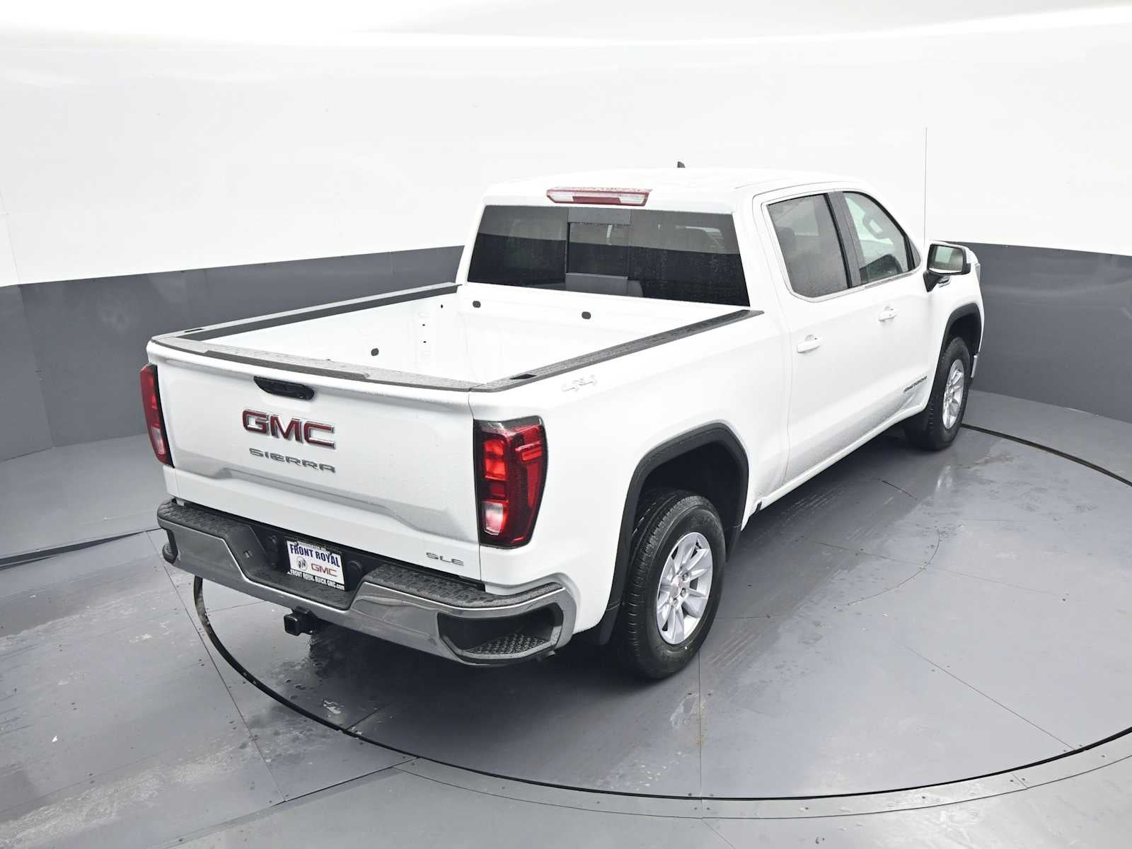 2026 GMC Sierra 1500 SLE - Photo 15